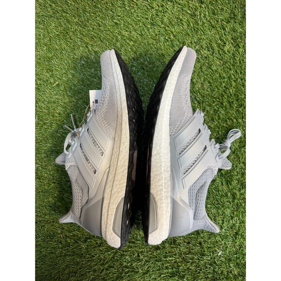 ADIDAS Ultraboost 1.0 “Silver Metallic” Running Shoes Mens 12 Grey JS1632 NEW